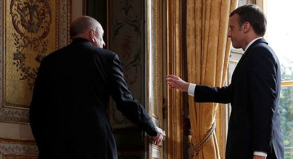 Gérard Collomb quitte l'hôtel deBEAUVAU