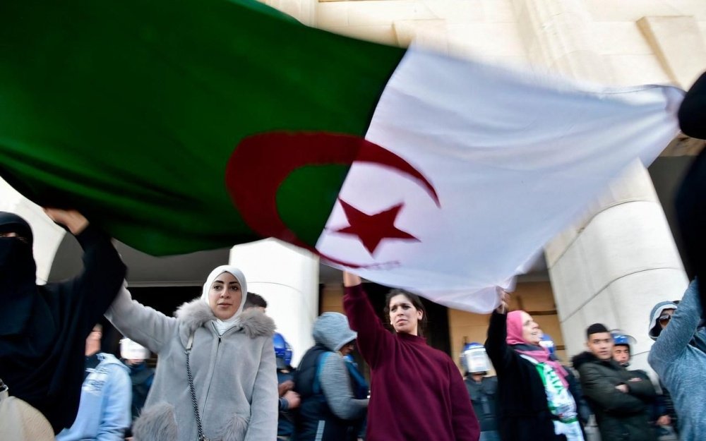 L'Algérie de l'après Bouteflika s'invite dans la rue