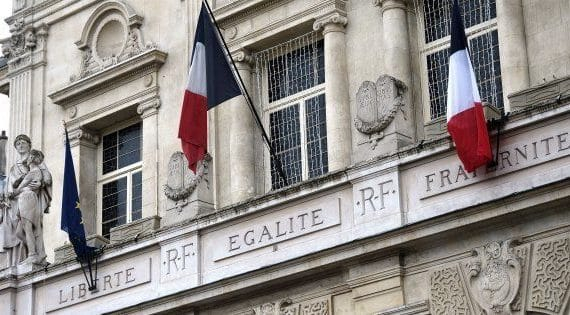 La Justice française ébranlée pas les puissants partis politiques