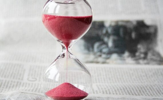 Le temps s’égrène-t-il de plus en plus vite ? INFOSPLUS