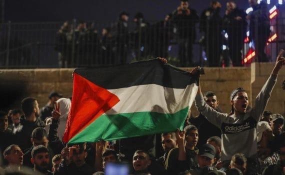 Human Rights Watch affirme qu'Israël pratique une politique d'apartheid envers les Arabes palestiniens