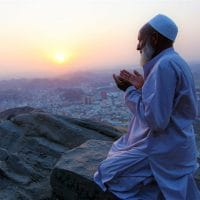 L'islam est parfaitement compatible avec les lois de la République française L'islam est parfaitement compatible avec les lois de la République française