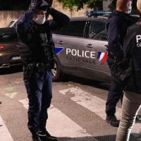Avignon : un policier père de deux enfants abattu par balles par un voyou Avignon : un policier père de deux enfants abattu par balles par un voyou