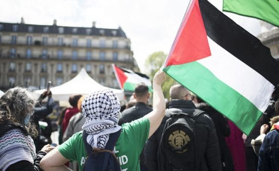 Mme Marine Le Pen (et d'autres) réduit la situation du Proche-Orient au seul mouvement du Hamas