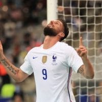 Olivier Giroud lance un énorme pavé dans la mare, polluant un ciel jusque-là "Bleu" Olivier Giroud lance un énorme pavé dans la mare polluant un ciel jusque-là "Bleu"