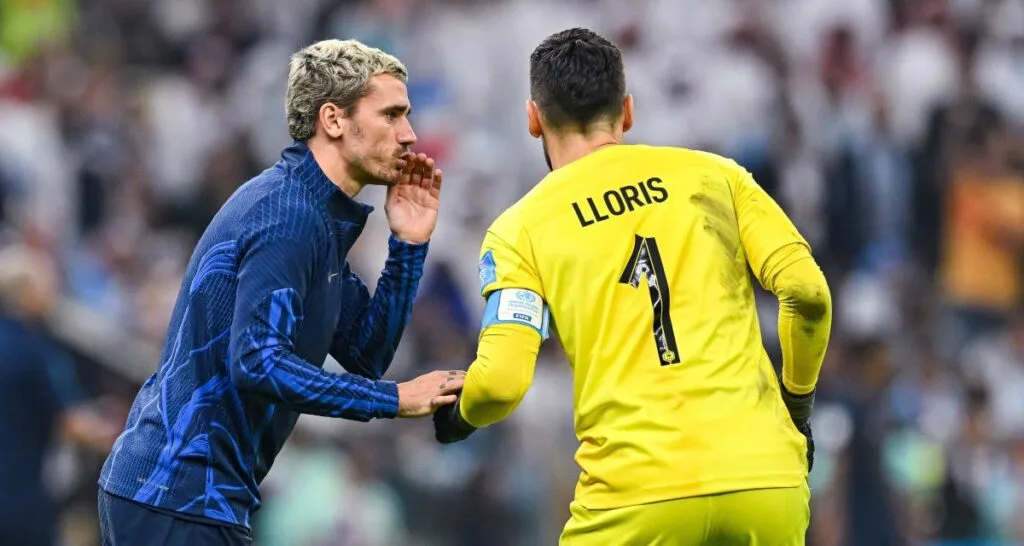 Les Bleus : tristesse et colère contre Deschamps
