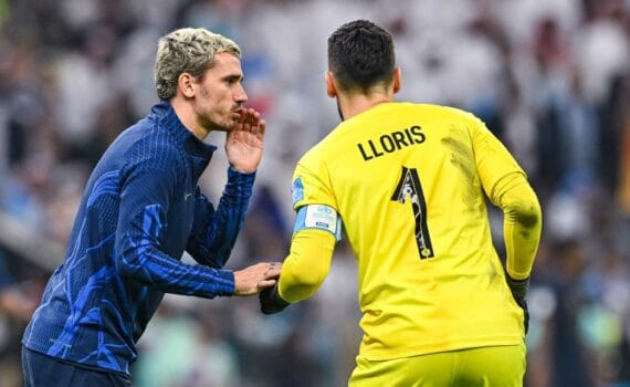 Les Bleus : tristesse et colère contre Deschamps