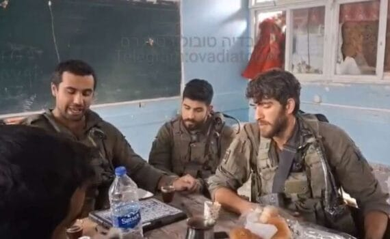 Euro-Med documente les crimes de l'occupation...création de 120 charniers à Gaza