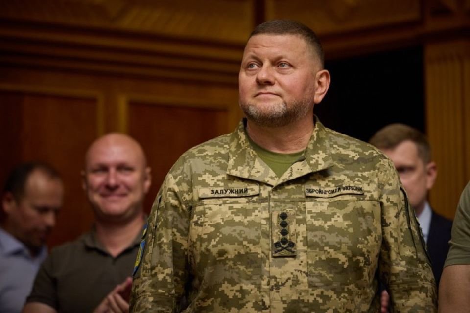 Zaloujny a été démis de ses fonctions de commandant en chef des forces armées ukrainiennes