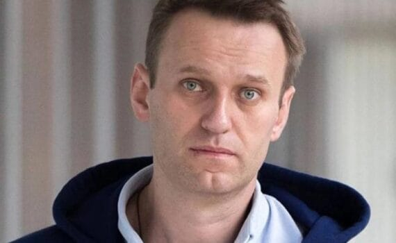 L'opposant russe Alexeï Navalny est décédé en prison, selon l'administration pénitentiaire