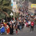 Le chemin pour le sud de la Bande de Gaza dégénéré en guet apens de mort pour les affamés et les déplacés