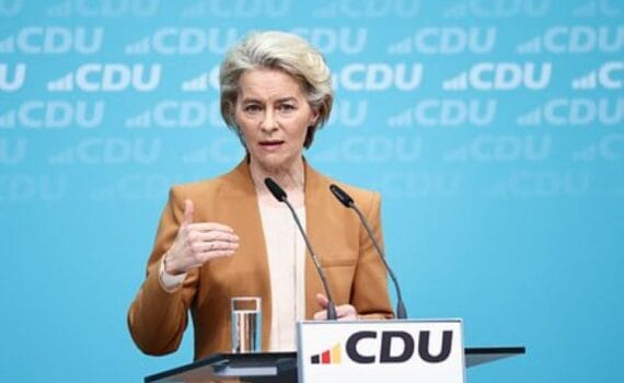 Commission européenne: Ursula von der Leyen prête à briguer un second mandat