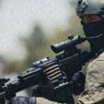 La France équipe en secret des fusils-mitrailleurs utilisés par l'armée génocidaire sioniste La France équipe en secret des fusils-mitrailleurs utilisés par l'armée génocidaire sioniste