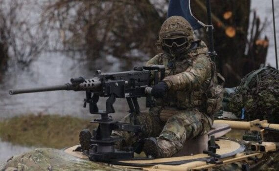 La Pologne: les militaires des pays de l'OTAN se trouvent déjà en Ukraine