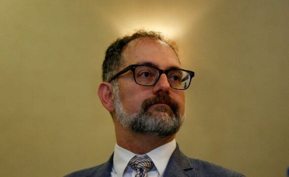 Un rapporteur de l’ONU appelle à imposer des sanctions à l’occupation sioniste pour un cessez-le-feu à Gaza