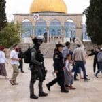 Des dizaines de colons extrémistes profanent les cours saintes d’Al-Aqsa Des dizaines de colons extrémistes profanent les cours saintes d’Al-Aqsa