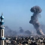 Le Qatar condamne le bombardement de Rafah et appelle à une action internationale urgente pour empêcher son invasion