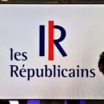 LR (Les Républicains) se vautre dans la crasse des extrémistes français de tous bords et se ridiculise sur la scène internationale LR (Les Républicains) se vautre dans la crasse des extrémistes français de tous bords et se ridiculise sur la scène internationale