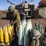 Inde : d’éminentes personnalités indiennes exigent mettre fin aux livraisons d’armes à Israël Inde : d’éminentes personnalités indiennes exigent mettre fin aux livraisons d’armes à Israël