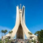 L'Algérie et ses nouvelles mesures : visa pour les Marocains et réélection de Abdelmajid Tebboune L'Algérie et ses nouvelles mesures : visa pour les Marocains et réélection de Abdelmajid Tebboune