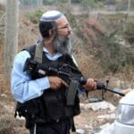 Des colons israéliens acquièrent des centaines de fusils de gros calibre pour « se préparer à la guerre » en Cisjordanie Des colons israéliens acquièrent des centaines de fusils de gros calibre pour « se préparer à la guerre » en Cisjordanie