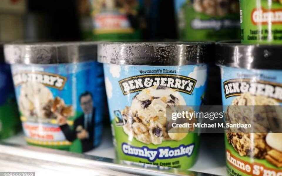 Ben & Jerry’s attaque en justice sa maison mère Unilever, et l’accuse d’avoir censuré son soutien à Gaza