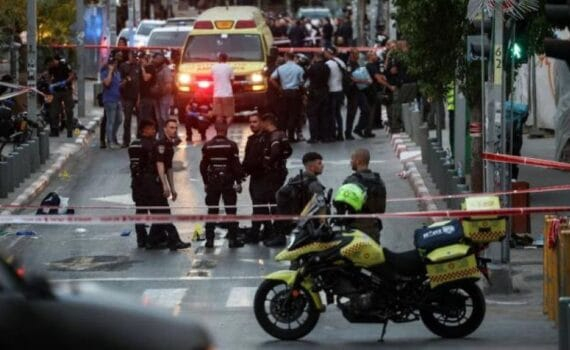 5 blessés à Tel Aviv après la chute d’un missile yéménite