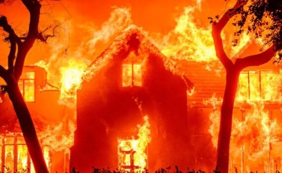 Les USA : Incendies, une véritable catastrophe sans précédent en Californie