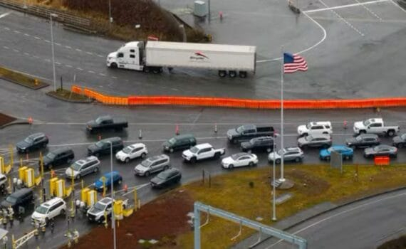 Droits de douane : Trump assume que les États-Unis risquent « souffrir », au nom de la « grandeur de l’Amérique »