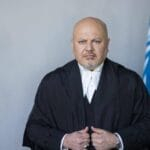 Les États-Unis émettent un mandat d'arrêt contre Karim Khan le procureur de la CPI Les États-Unis émettent un mandat d'arrêt contre Karim Khan le procureur de la CPI