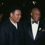 Hommage à George Foreman : une légende de la boxe nous quitte Hommage à George Foreman : une Légende de la Boxe nous quitte