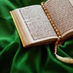 Le mois de Ramadan : un mois de piété et de partage Le mois de Ramadan : un mois de piété et de partage