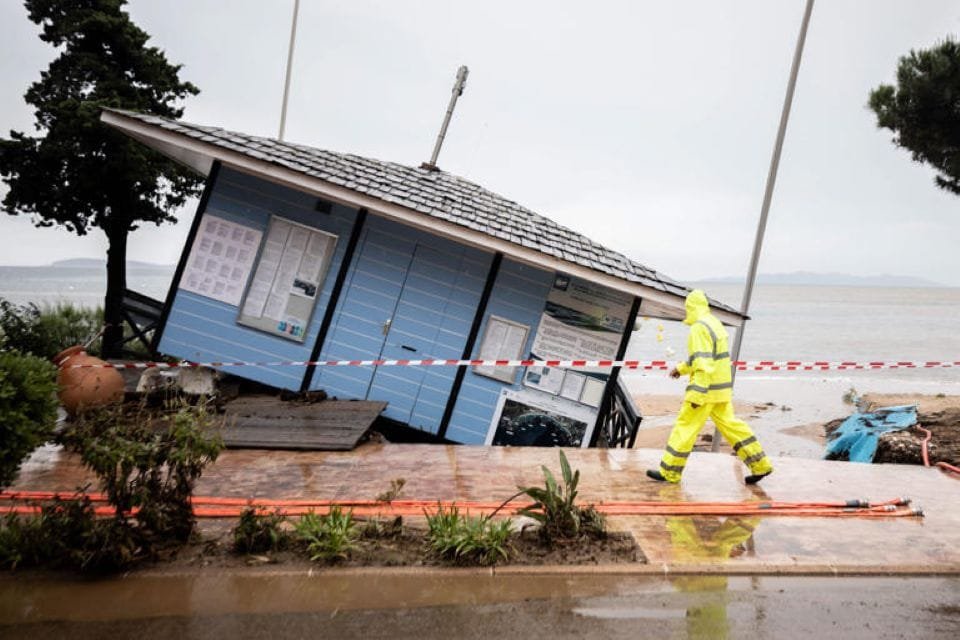 Le Var frappé par de violents orages et des inondations, le bilan s’alourdit à 3 morts