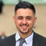 Ismaël Boudjekada, élu d’opposition dans le Doubs, a été interpellé à l’aéroport de Bâle accusé "d'apologie du terrorisme" Ismaël Boudjekada, élu d’opposition dans le Doubs, a été interpellé à l’aéroport de Bâle accusé "d'apologie du terrorisme"
