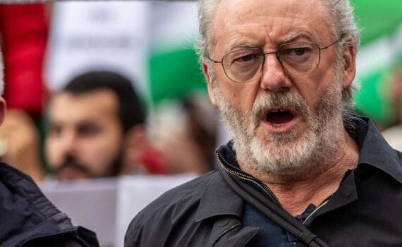 Infosplus - L'acteur irlandais Liam Cunningham est en route pour Gaza, avec la flottille pour la liberté