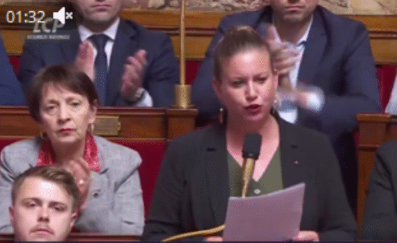 Mathilde Panot a interpellé François Bayrou concernant l'arrestation illégale de l'équipage de la flottille de la Liberté