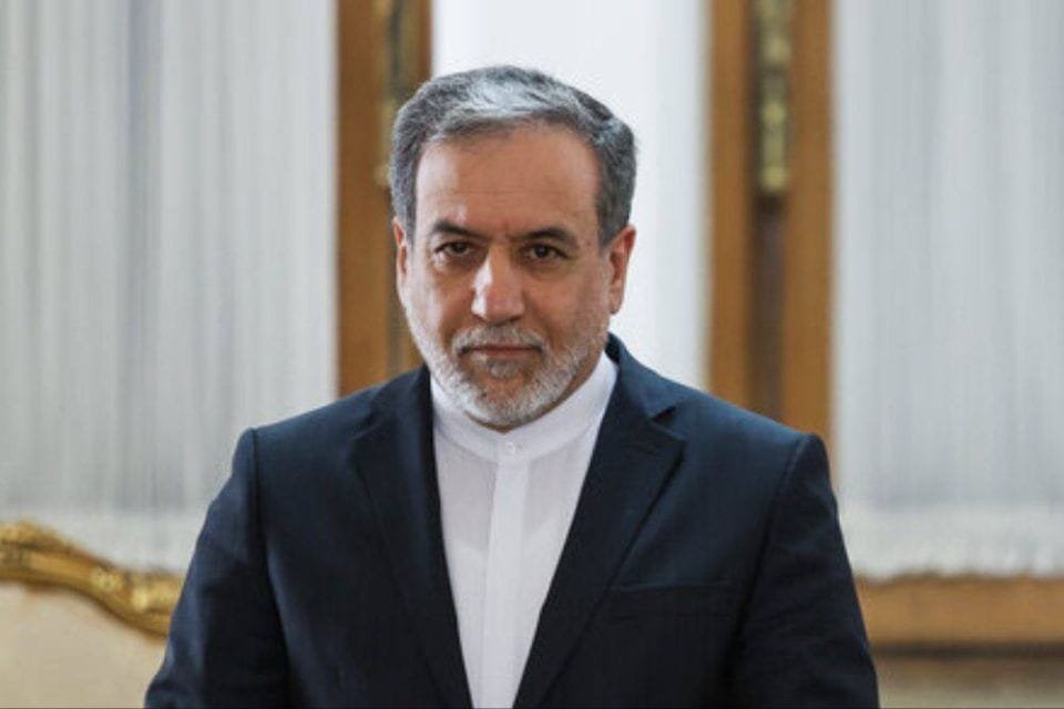 Le ministre iranien des Affaires étrangères Abbas Araghchi s’exprime