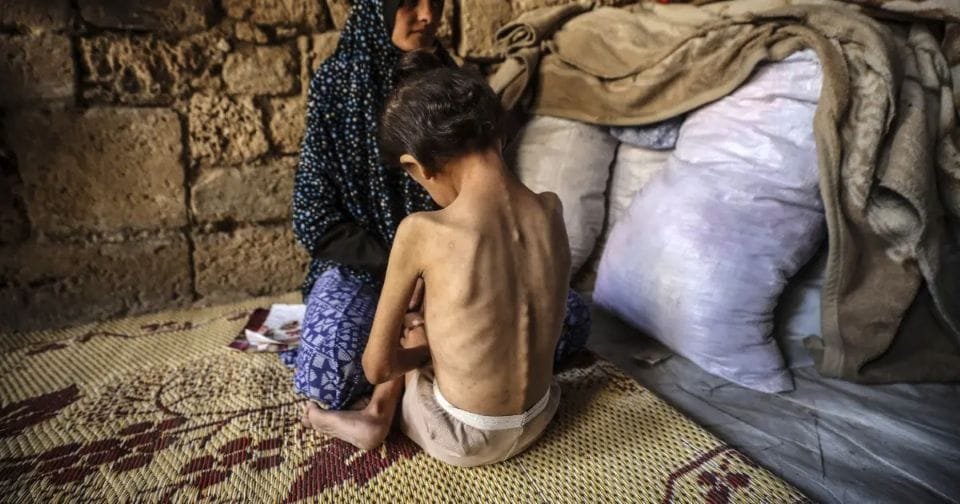 Les prisonniers israéliens amaigris sont les conséquences de la famine imposée par Netanyahou et sa bande