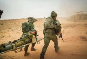 Yisrael Hayat, jeune homme et infirmier-soldat revenant du front de Gaza