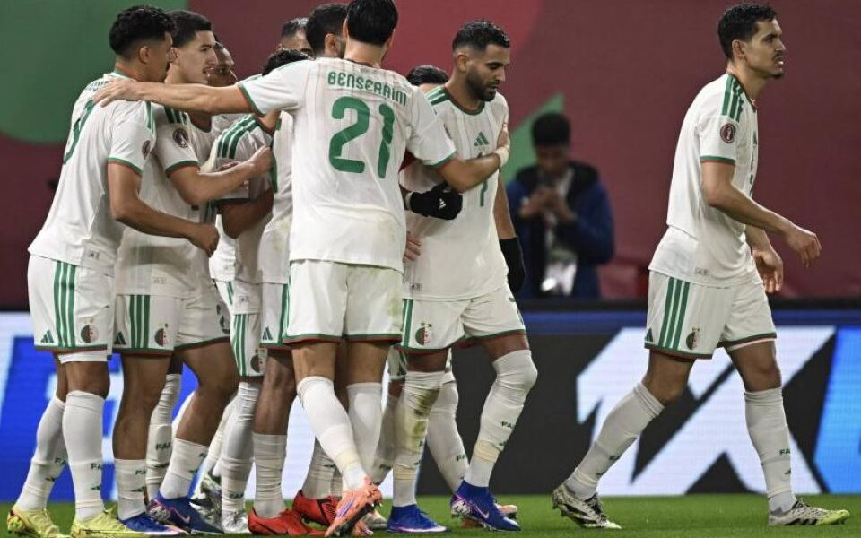 CAN 2025 : l'Algérie se qualifie en huitièmes de finale grâce à sa victoire contre le Burkina Faso