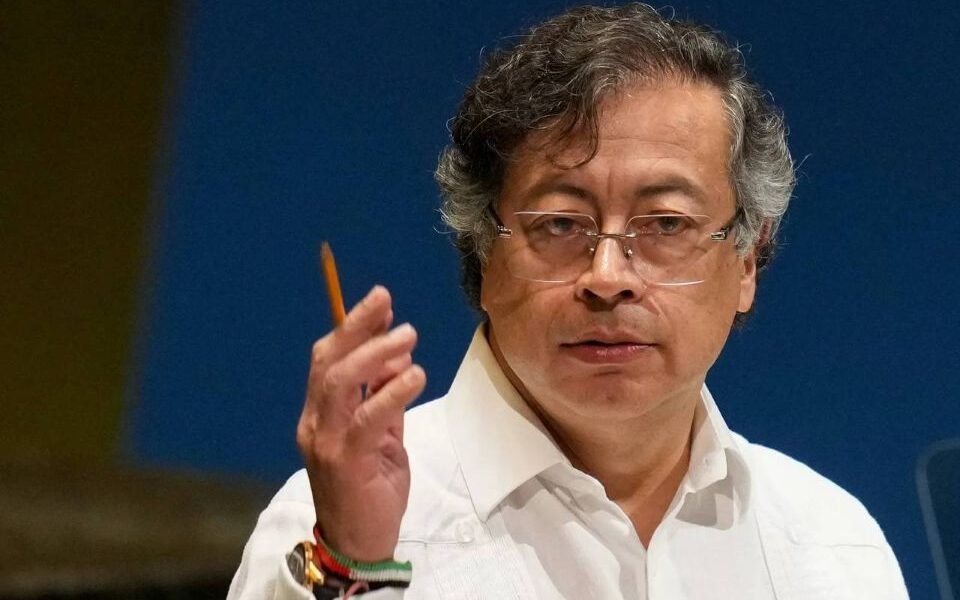 Gustavo Petro et la désinformation sur la Colombie : une réponse à Donald Trump