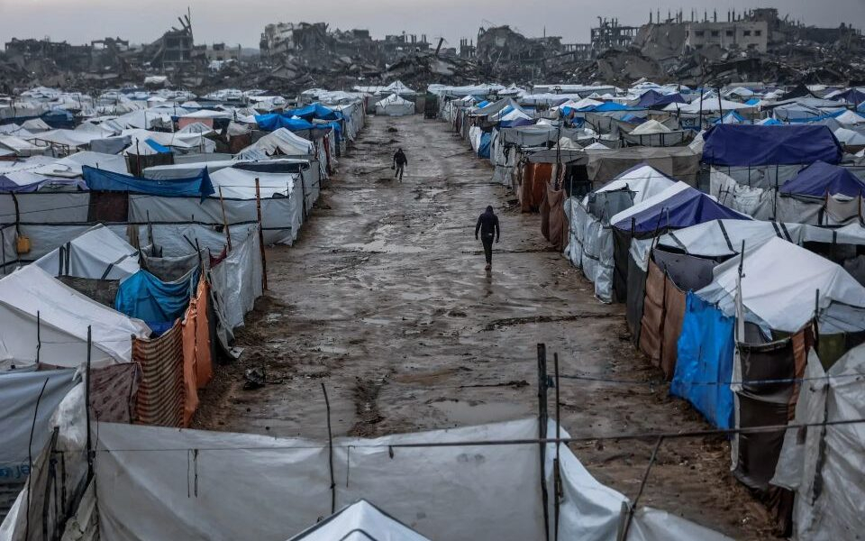 L'effondrement du secteur de la santé et de l'aide humanitaire dans la bande de Gaza : les effets dévastateurs des politiques d'occupation