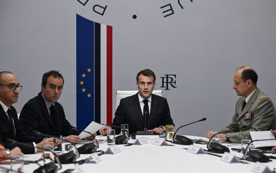 Emmanuel Macron : la double attaque contre l'Iran et la communauté musulmane en France