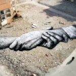 Nous sommes à la croisée des chemins : soit une paix durable, soit une guerre ouverte Nous sommes à la croisée des chemins : soit une paix durable, soit une guerre ouverte