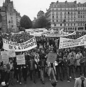 Comprendre le fonctionnement des grèves lycéennes : enjeux et impacts